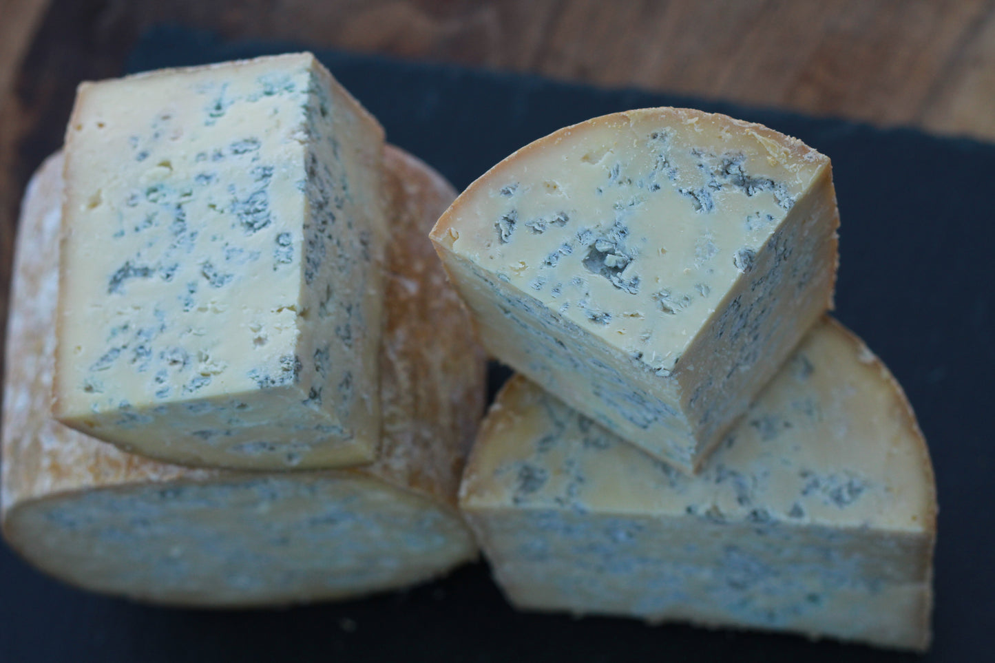 Fourme de Montbrison AOP